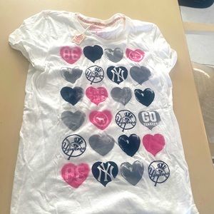 Victoria’s Secret pink New York Yankees t shirt size large